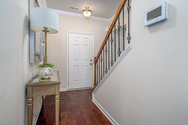 211 Chestnut Oak Pl, Durham, NC 27704