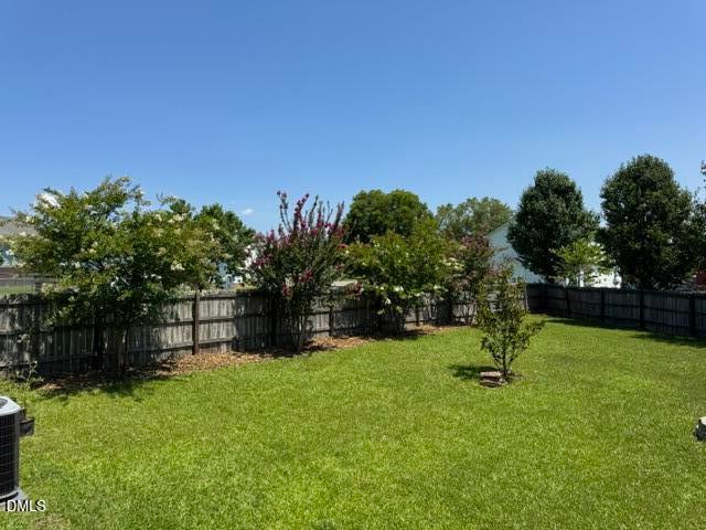 211 Courtland Dr, Angier, NC 27501