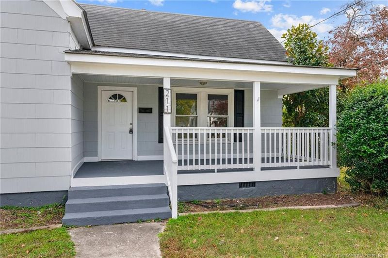 211 Denim Drive Corner, Erwin, NC 28339