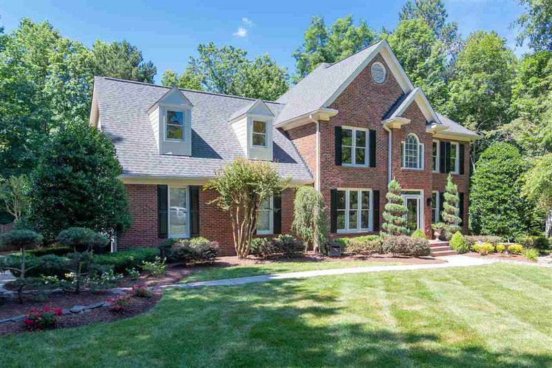 211 Draymore Way, Cary, NC 27519