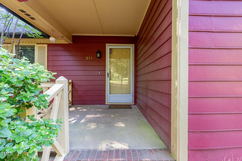 211 Dwelling Pl, Knightdale, NC 27545
