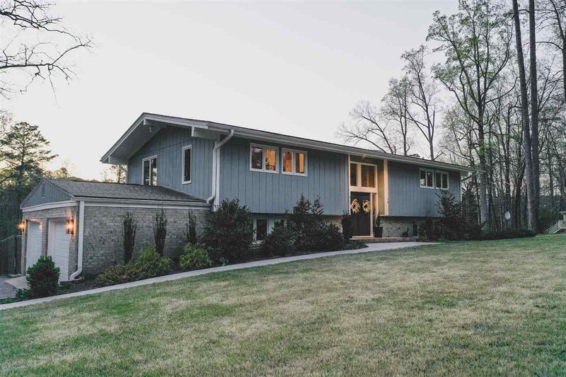 211 Edgewood Dr, Louisburg, NC 27549