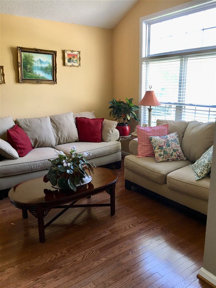 211 Fallenwood Ave, Durham, NC 27713