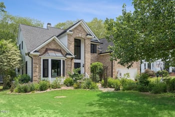 211 Forest Brook Dr, Cary, NC 27519