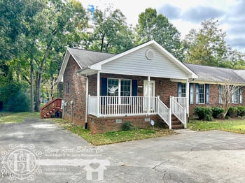 211 Gilbreath St, Graham, NC 27253