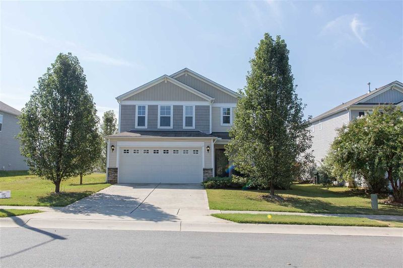 211 Haywards Ln, Mebane, NC 27302