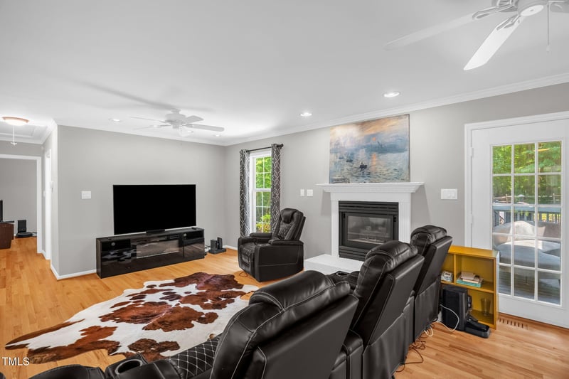 211 Hills Of The Haw Rd, Pittsboro, NC 27312
