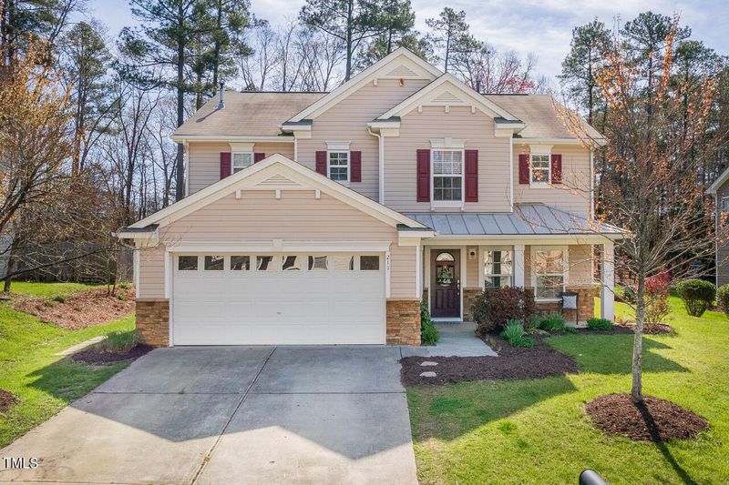 211 Hillview Dr, Durham, NC 27703