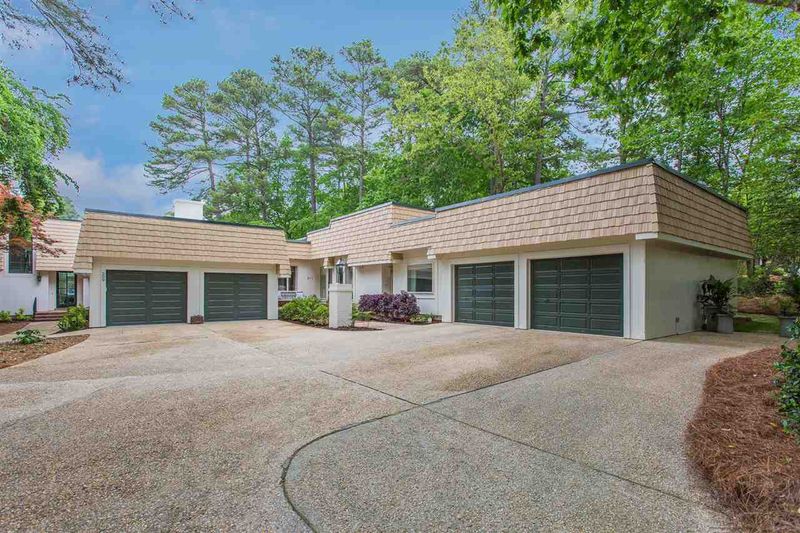 211 Kelso Ct, Cary, NC 27511