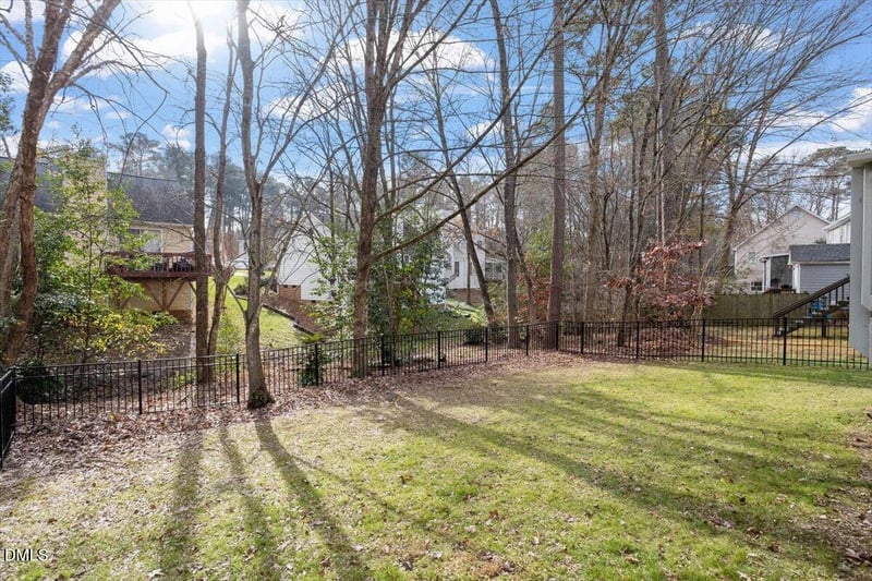 211 Kronos Ln, Cary, NC 27513