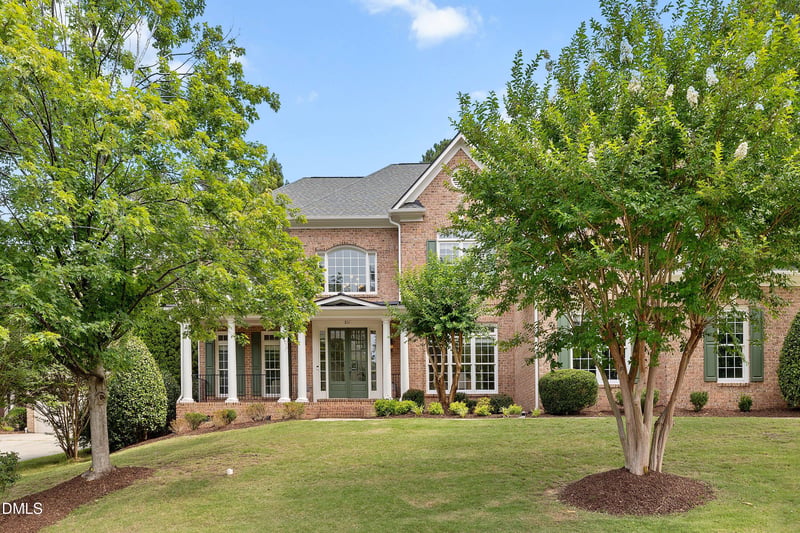 211 Lantern Ridge Ln, Cary, NC 27519