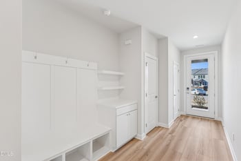 211 Oak Summit Pl #211, Chapel Hill, NC 27516