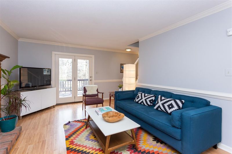 211 Old Fox Trl, Durham, NC 27713