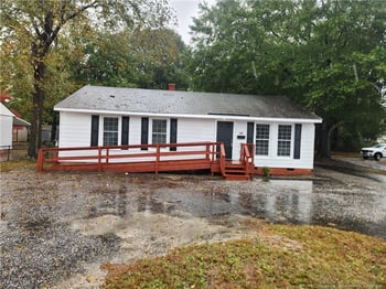 211 Owen Dr, Fayetteville, NC 28304