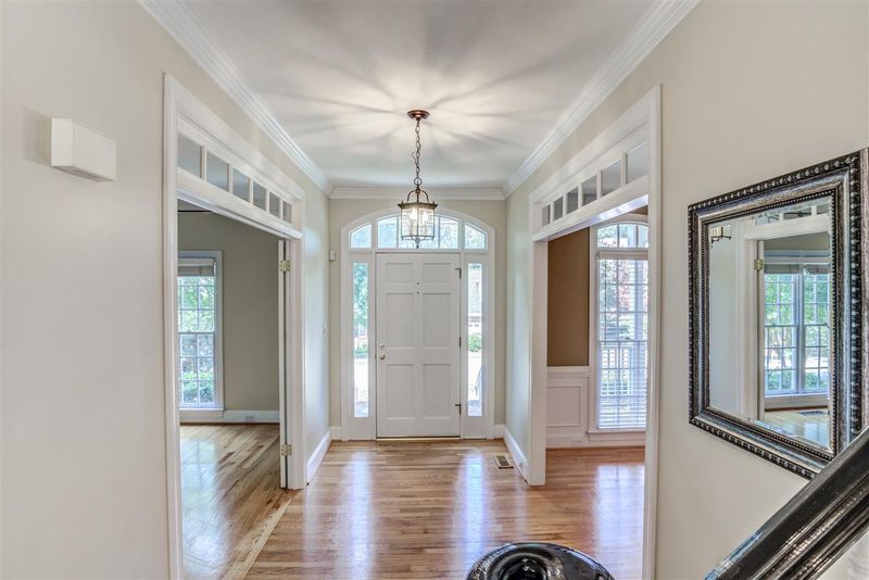 211 Painted Fall Way, Cary, NC 27513