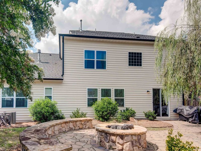 211 Papyrus Pl, Hillsborough, NC 27278