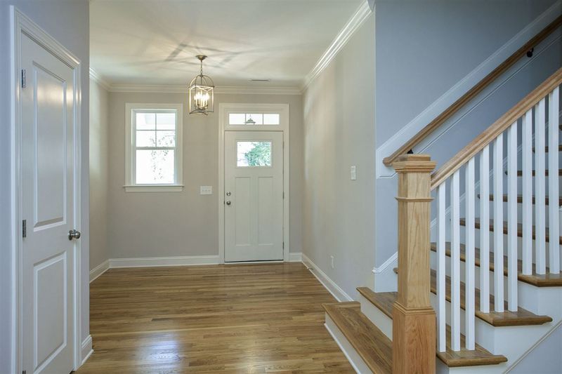 211 W Park St, Cary, NC 27511