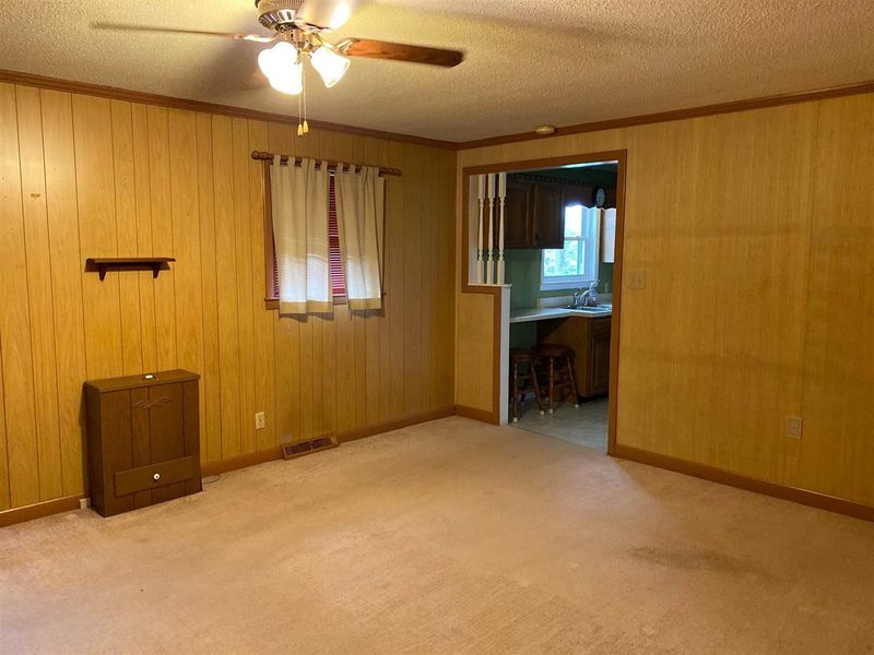 211 Pleasant Dr, Durham, NC 27703