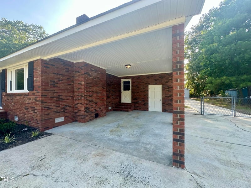 211 Proctor St, Goldsboro, NC 27530