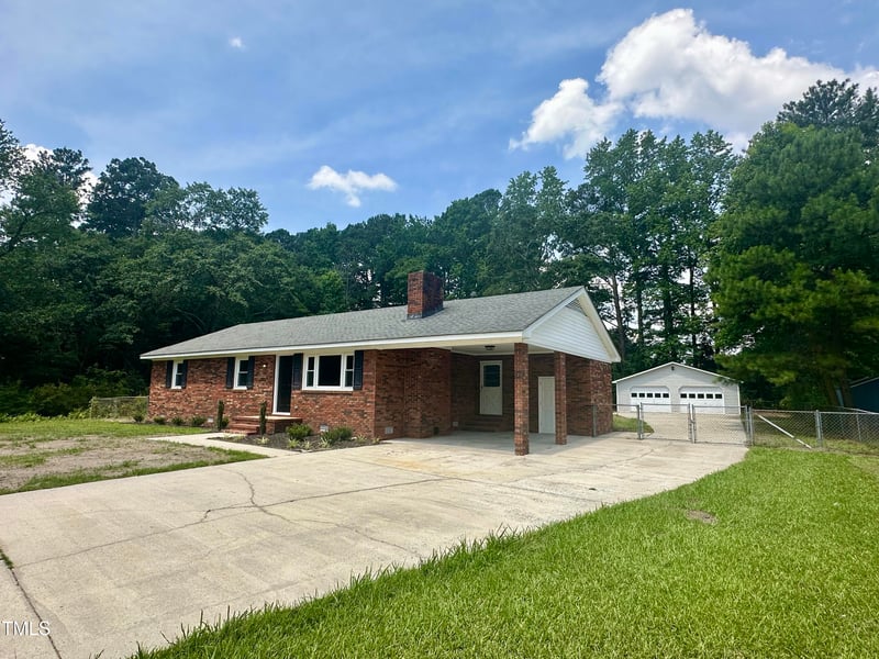 211 Proctor St, Goldsboro, NC 27530