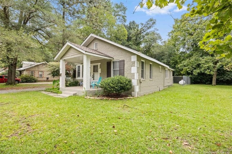 211 Sedberry St, Fayetteville, NC 28305