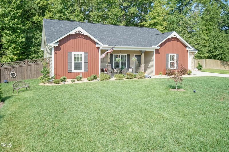 211 Southwick Ct, Sanford, NC 27332