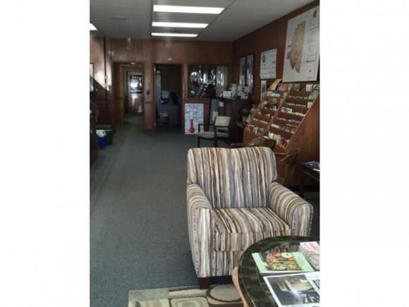 211 S Steele St, Sanford, NC 27330