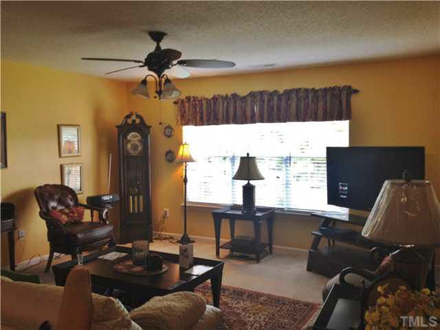 211 Sturbridge Dr #211, Clayton, NC 27520
