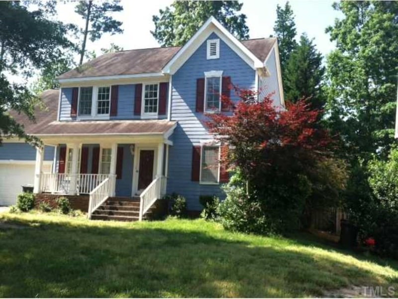 211 Swansboro Dr, Cary, NC 27519