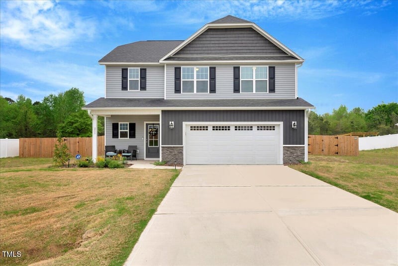 211 Tobacco Barn Dr, Angier, NC 27501