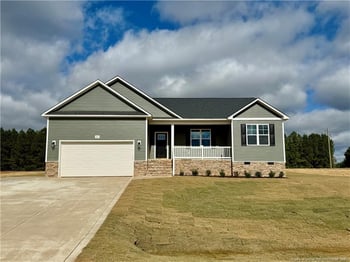 211 Uwharrie Way, Sanford, NC 27330