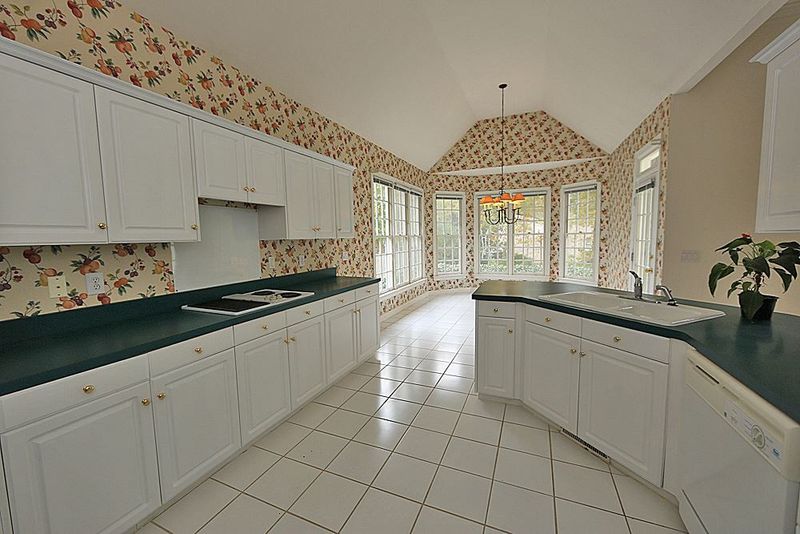 211 Wagon Trail Dr, Cary, NC 27513