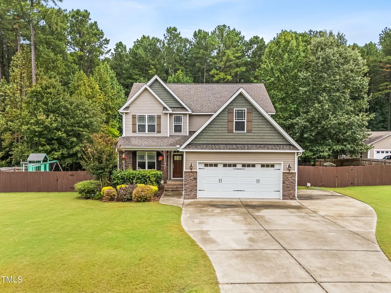 211 Wheeler Ct, Clayton, NC 27527