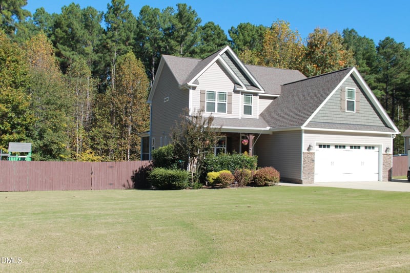 211 Wheeler Ct, Clayton, NC 27527