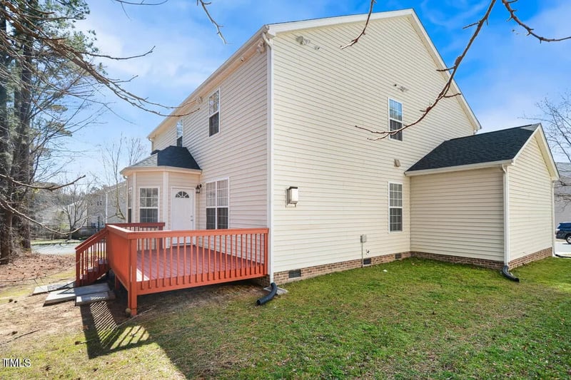 211 Whitney Ln, Durham, NC 27713