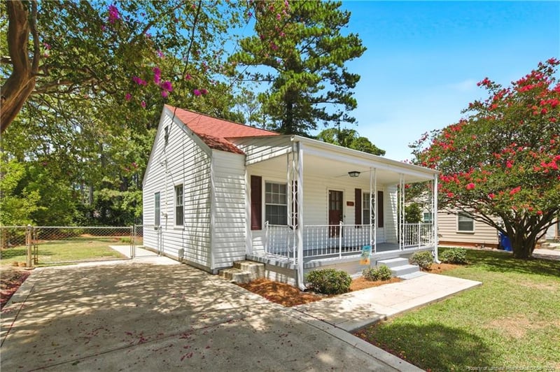 211 Willborough Ave, Fayetteville, NC 28303