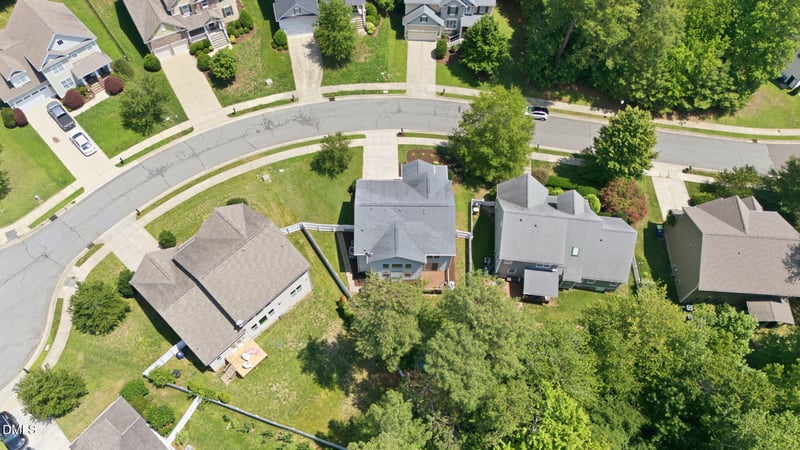 211 Willowbend Ln, Hillsborough, NC 27278