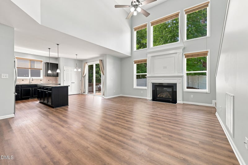 211 Willowbend Ln, Hillsborough, NC 27278