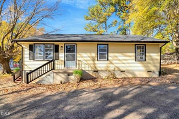 211 Wilmington Ave, Oxford, NC 27565