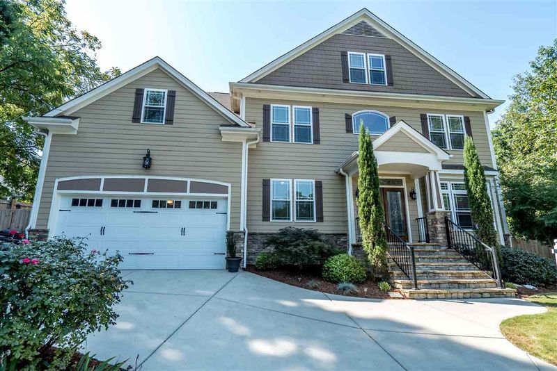 2110 Blanchard St, Apex, NC 27502