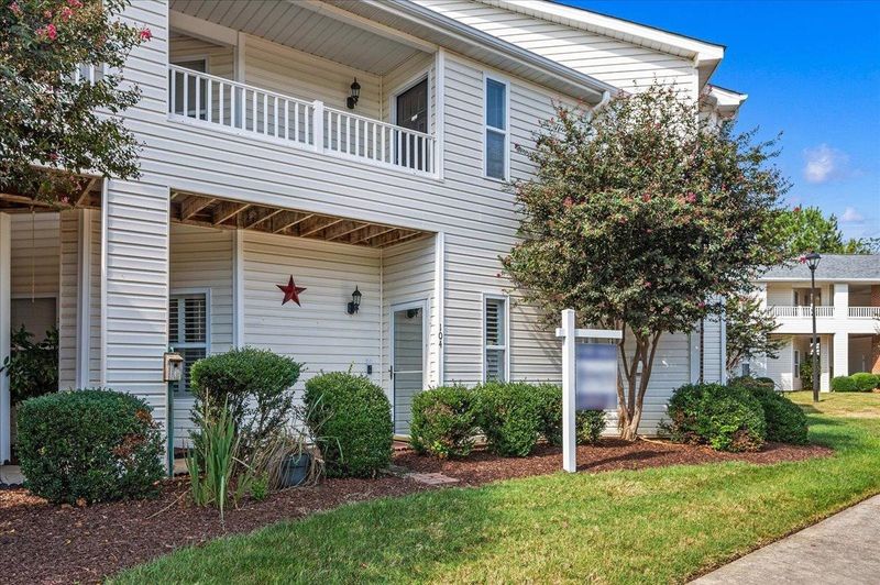 2110 Breezeway Dr #104, Raleigh, NC 27614