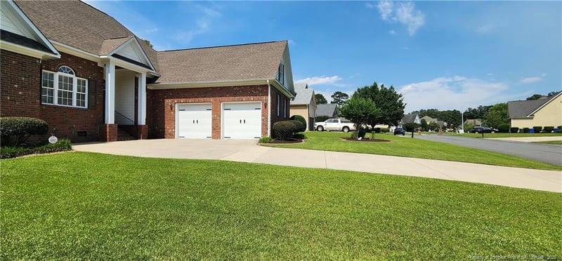 2110 Broadman Ave, Fayetteville, NC 28304