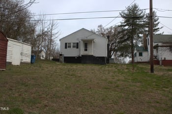 2110 Carolina Mill Rd, Burlington, NC 27217