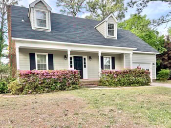2110 Lakeridge Dr, Fayetteville, NC 28304