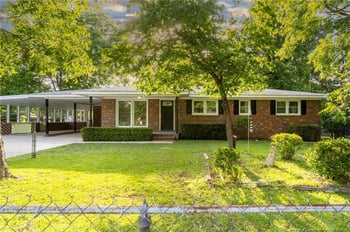 2110 Lombardy Dr, Fayetteville, NC 28304