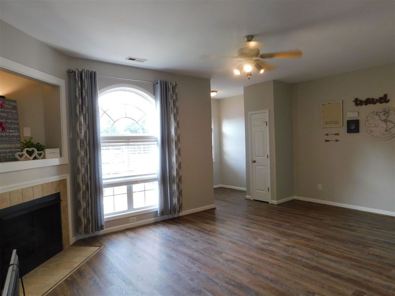 2110 Piney Brook Rd #106, Raleigh, NC 27614
