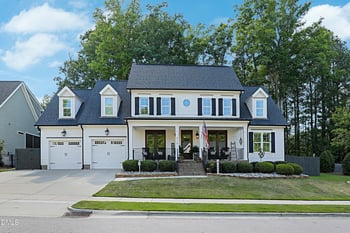 2110 Tordelo Pl, Apex, NC 27502