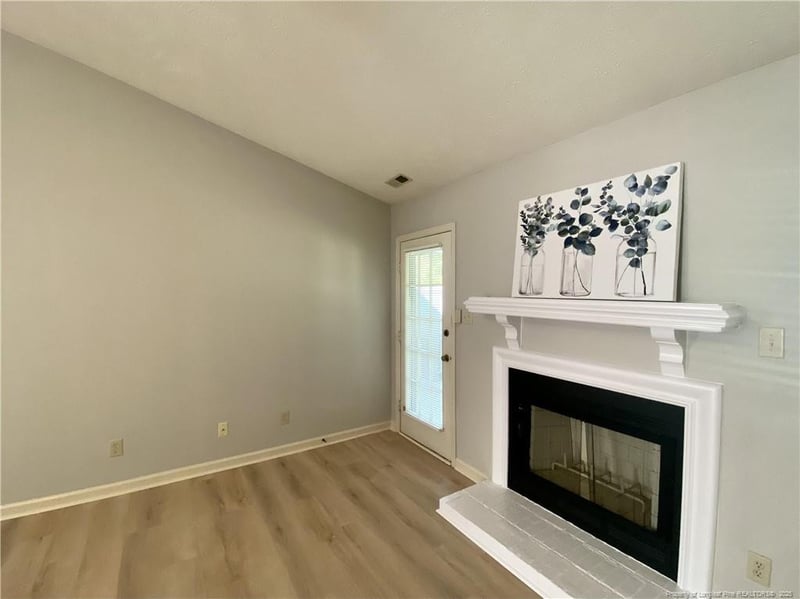 2110 Wexford Oaks Ct, Fayetteville, NC 28303