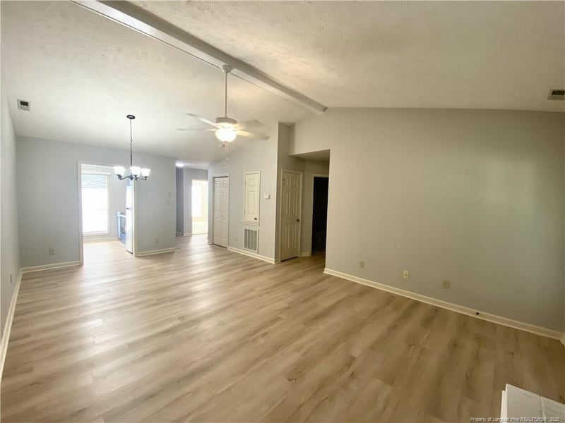 2110 Wexford Oaks Ct, Fayetteville, NC 28303