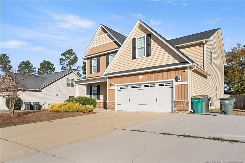 2110 Yates Ranch Rd, Hope Mills, NC 28348